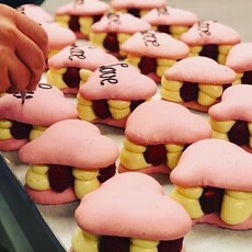  Macaron gebak voor 2 pers.
