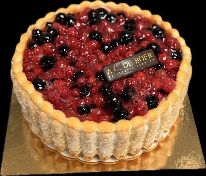 Charlotte aux fruits des bois